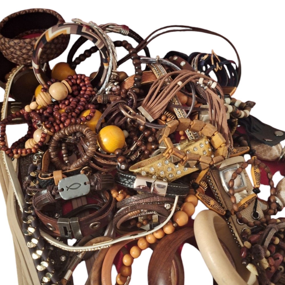 29 LOT Wooden & Leather Bracelet & NECKLACE Lot Boho Hippie Styles Some Branded